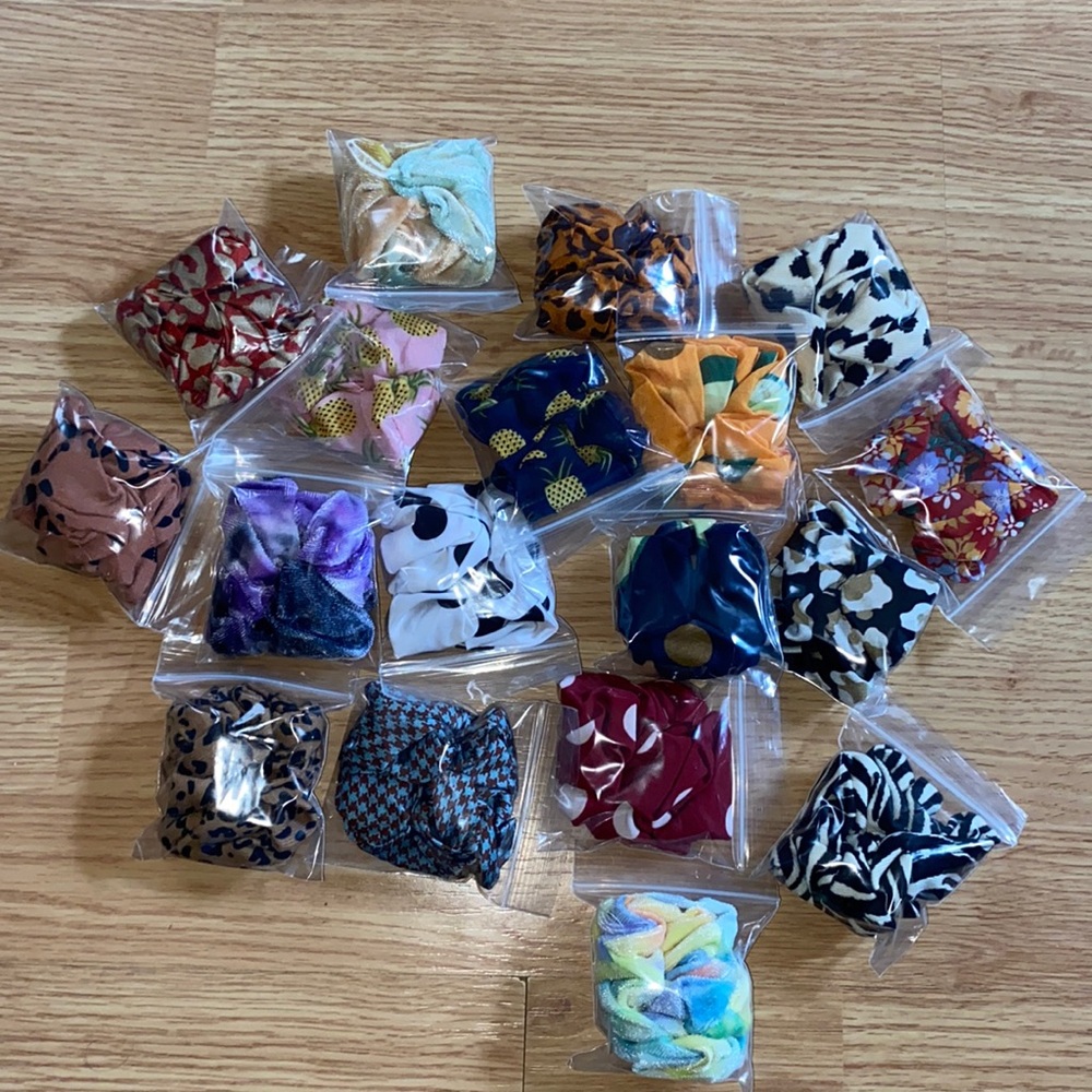 3/$10 scrunchies
